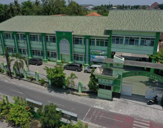 gedung depan