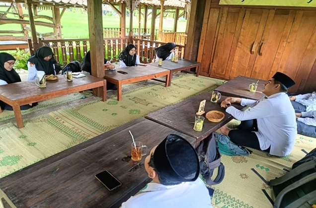FOTO-NGADIRAH