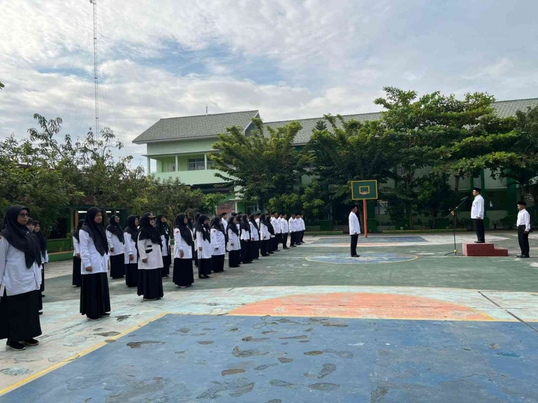 foto-upacara-hab-kemenag-mtsn-4-btl-695a17d6ed641567d93e5342
