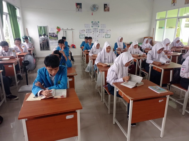 foto-berita-siswa-tadarus20260224103941-1